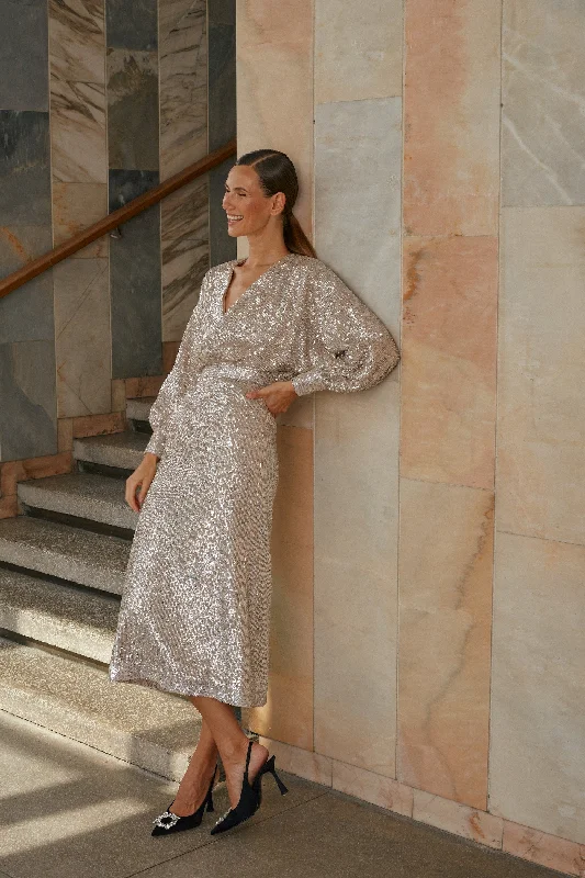 EVE silver sequin long sleeve dress