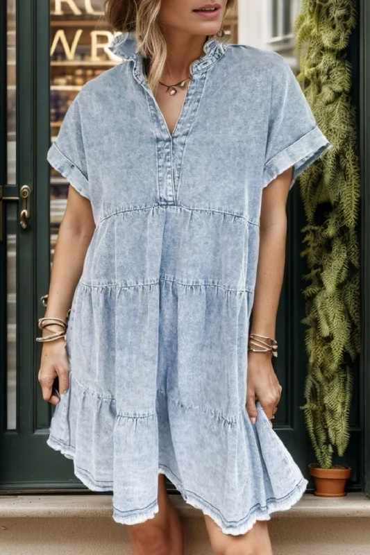 "Classic Notched" Short Sleeve Denim Dress